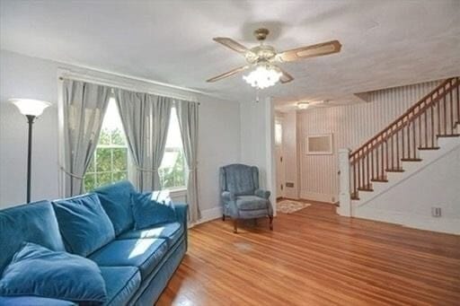 Photo - 467 Gleasondale Rd