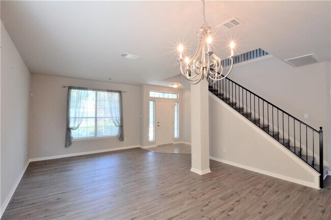 Photo - 8000 Tonkinese Dr