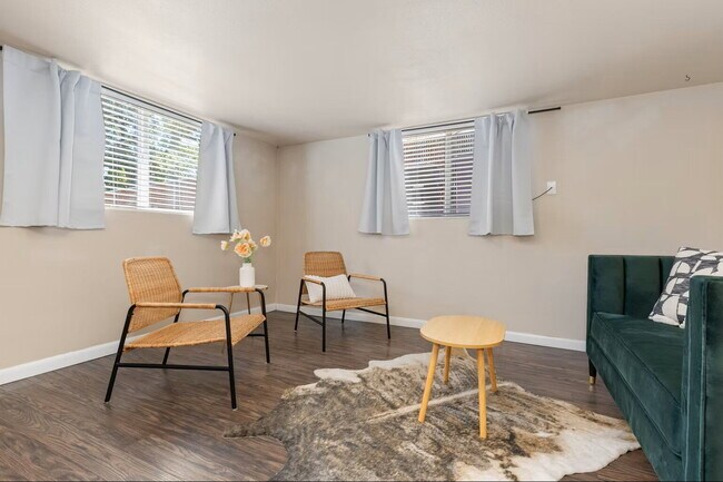 Photo - Spacious 1BR/1BA plus HUGE office/den!