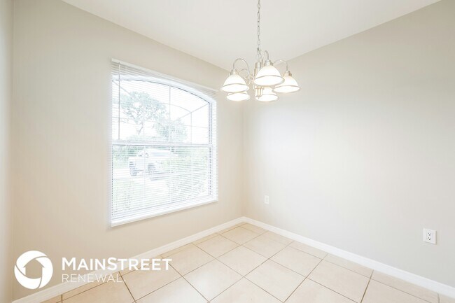 Photo - 3113 71st St W