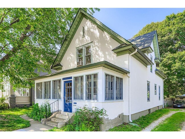 Building Photo - 1834 Fillmore St NE