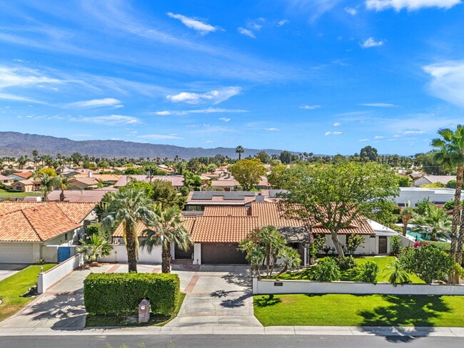 Photo - 42230 May Pen Rd