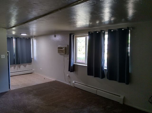 Photo - 1994 Elmira St