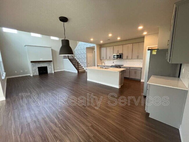 Photo - 3728 Drummore Pl