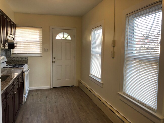 Photo - 1616 Chestnut Ave
