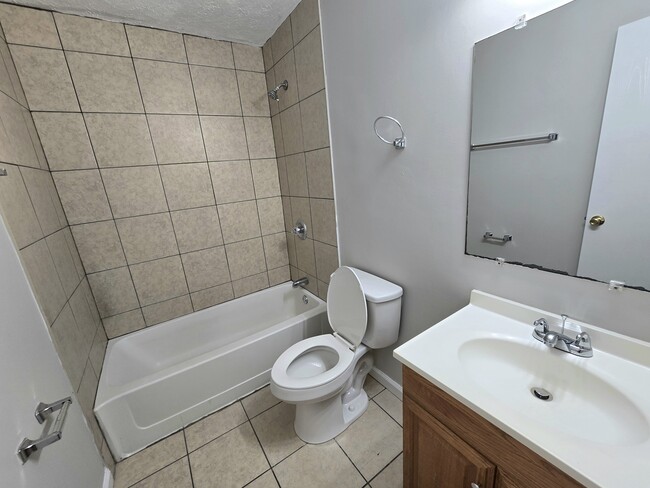 Photo - 5153 La Fleur Way