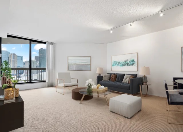 Building Photo - 775 N Dearborn St