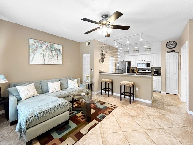 Photo - Amazing Furnished or Unfurnished 2-Bedroom Condo in Seminole – less than 2 miles from the Beach! ... Unit 7106