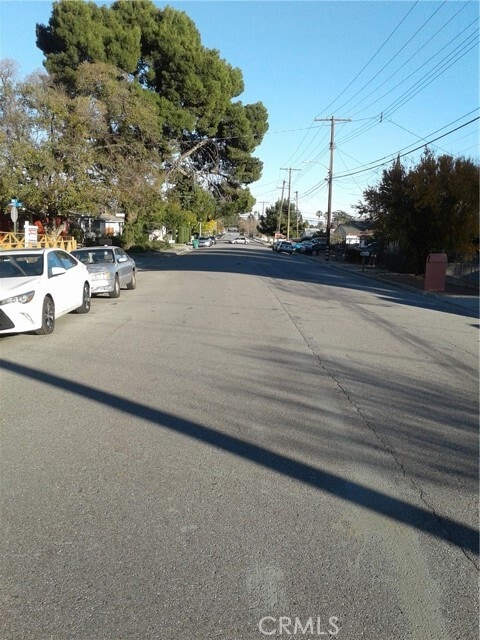 Photo - 924 W George St