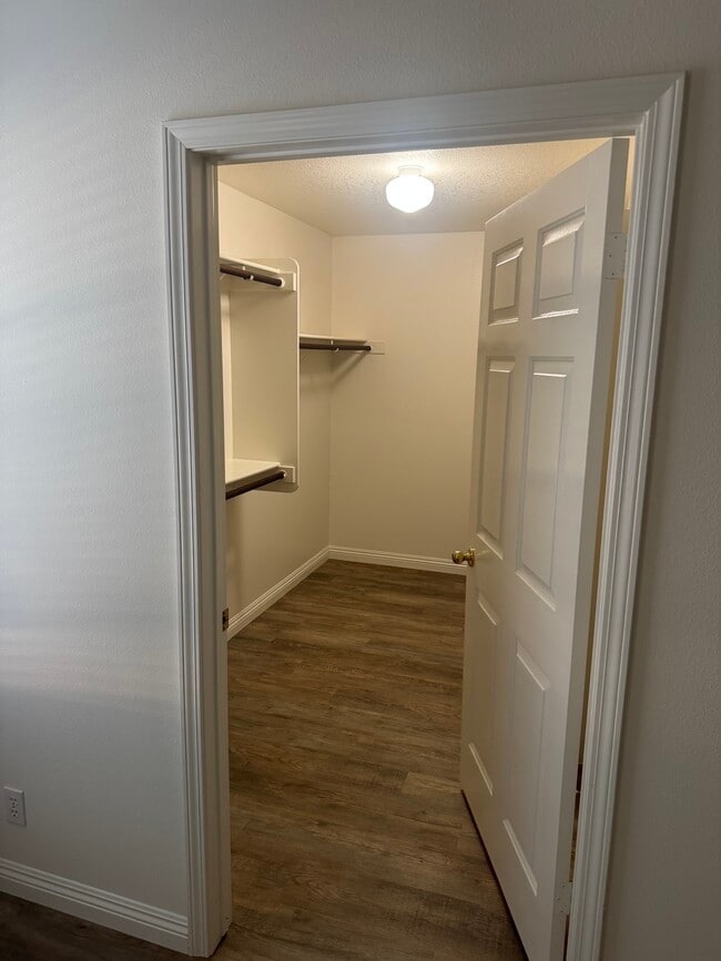 Building Photo - 473 Ali Way Rental