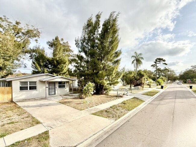 Photo - 4327 14th Ave S