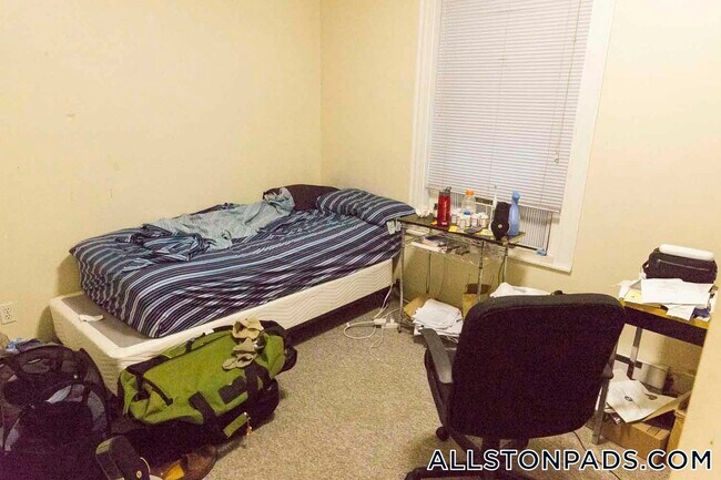 Photo - 1283 Commonwealth Ave Unidad 3