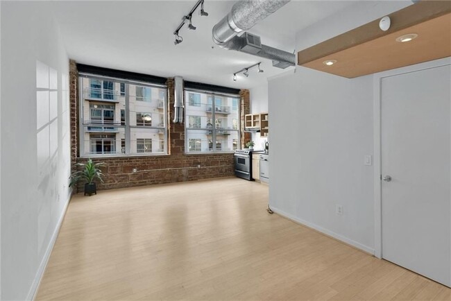 Photo - 800 Peachtree St NE Unit 8605