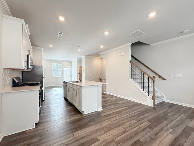 Photo - 196 Aster Bloom Ln