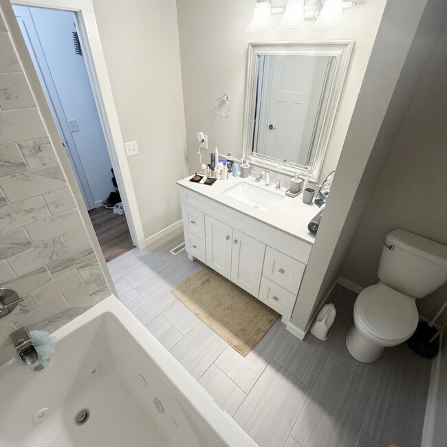 Photo - 17085 Larkspur Ln