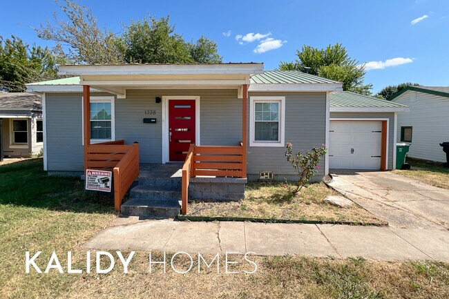 Photo - 1338 South Dr