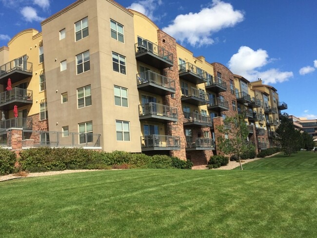 Building Photo - Spacious 2-Bed/2-Bath Cry Creek Crossing C... Unit #115 Rental