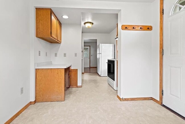 Photo - 1212 S Oakland Ave