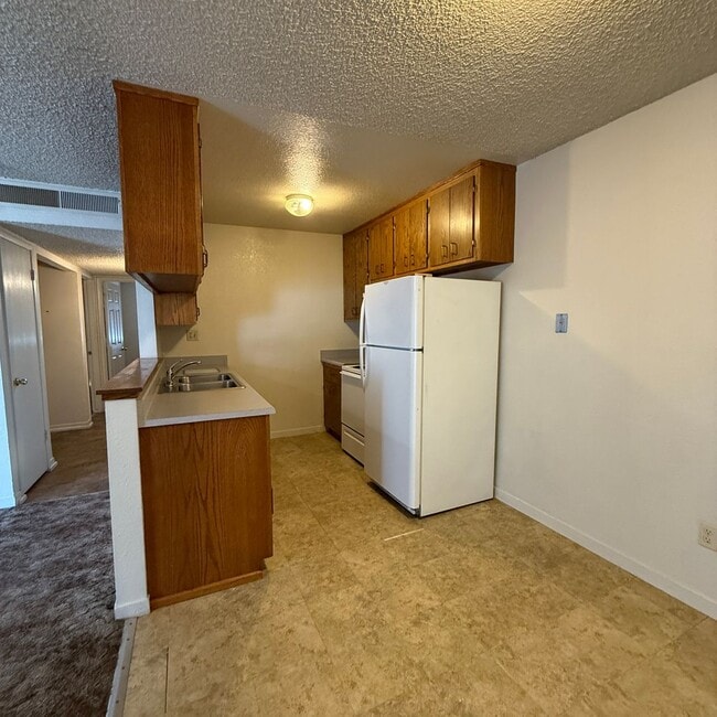 Photo - 2512 Standiford Ave Unit A