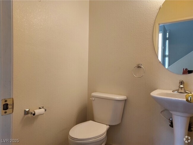 Building Photo - 1227 El Fuego Trail Rental
