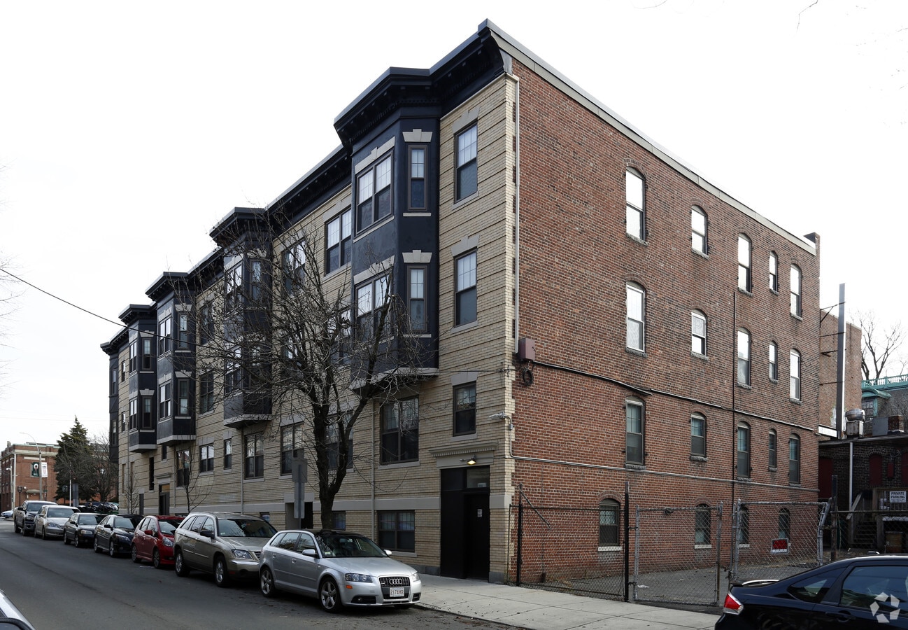 Photo - Lawrence Building Apartments