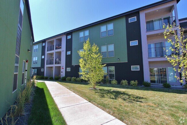 Building Photo - 3906 Brian Ave. Unit 108 Rental