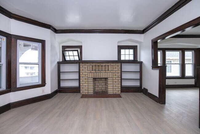 Photo - 2119 Lewis Dr Unidad UP