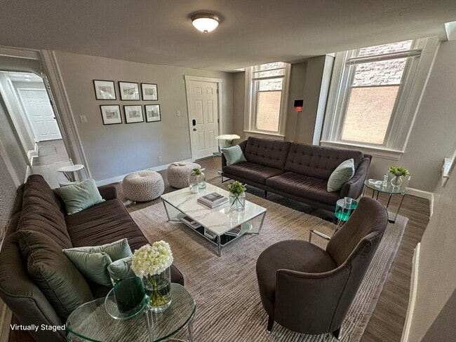 Photo - 2153 Loth St Unidad 1