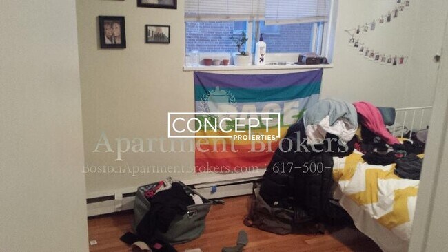 Photo - 357 Faneuil St Unidad 5