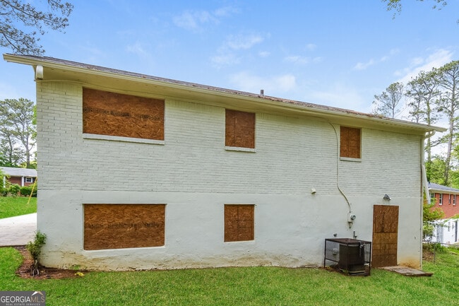 Photo - 598 Oakside Dr SW