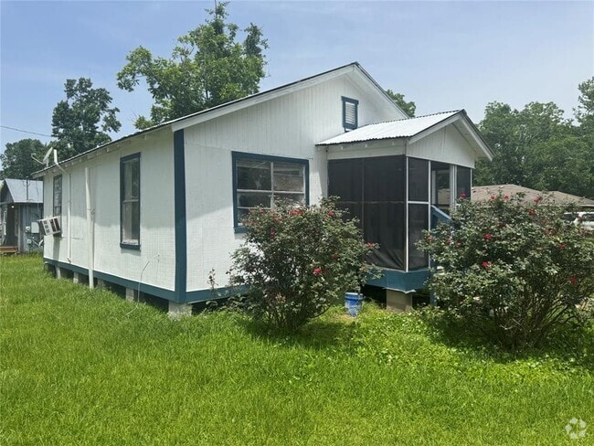 Building Photo - 601 N Franklin Ave Rental
