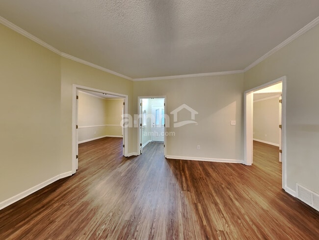 Photo - 2713 Country Glade Cv N