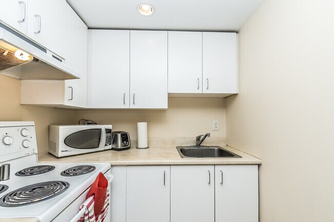 Photo - 1206 Rue Sanguinet Unit ID1261766P