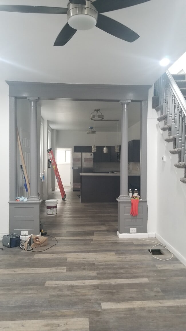 Building Photo - 2523 W Cumberland St Rental