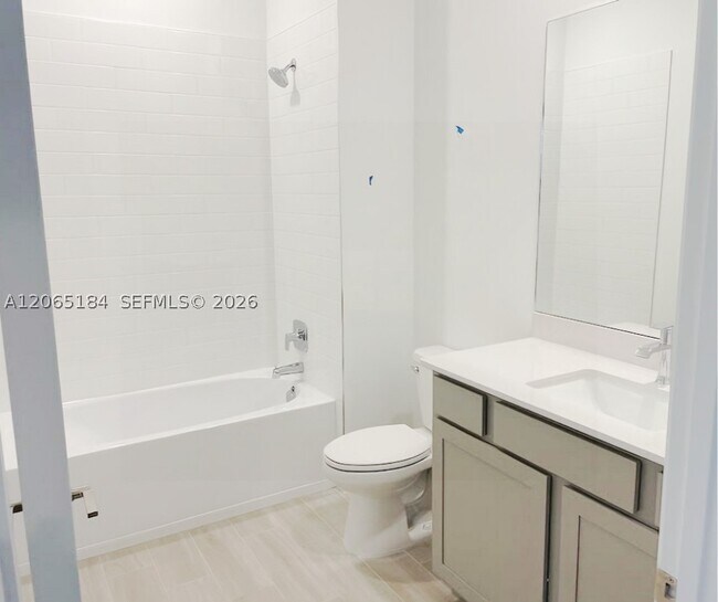 Photo - 1375 Orchard Dr