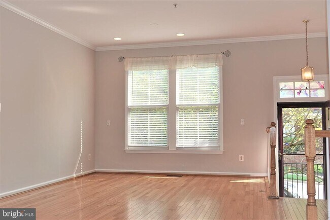 Photo - 708 Reserve Champion Dr