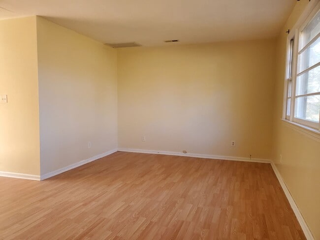 Photo - Oxford Heights Subdivision