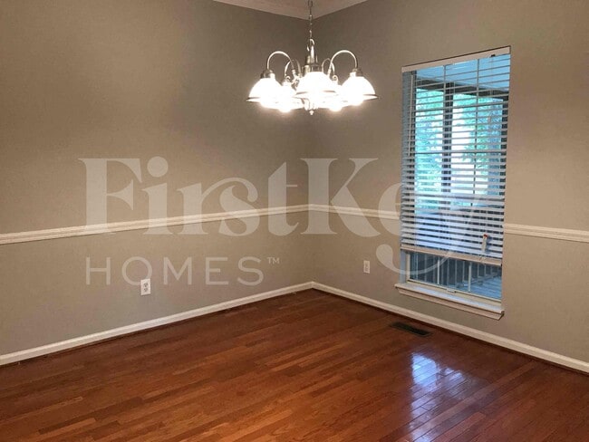 Photo - 1622 Keeneland Dr