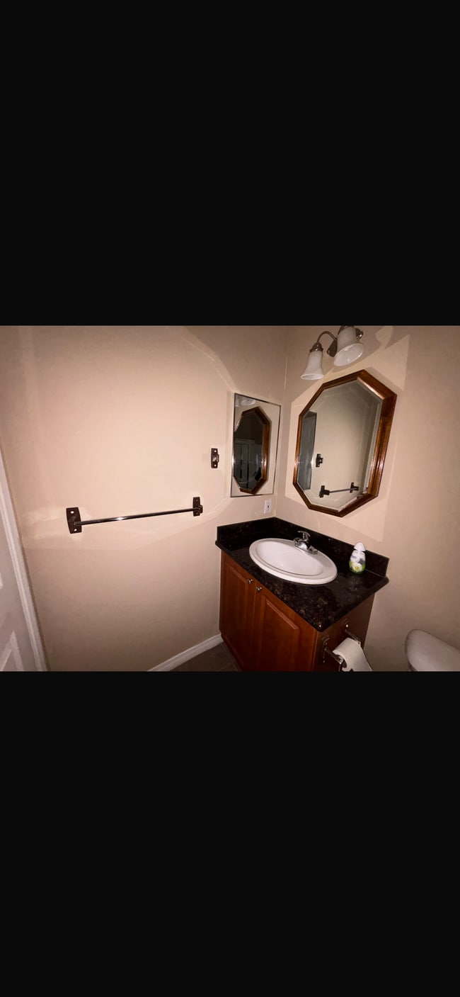 Building Photo - 3040 Alta View Dr Unit D 108 Rental