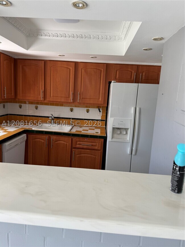 Photo - 210-172 172nd St Unit 326