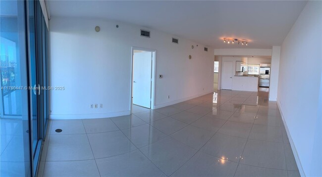 Photo - 601 NE 36th St Condo Unit 706