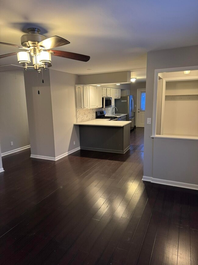 Photo - 513 Wilkinson St