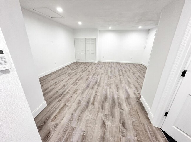 Photo - 1017 Parkwood Dr