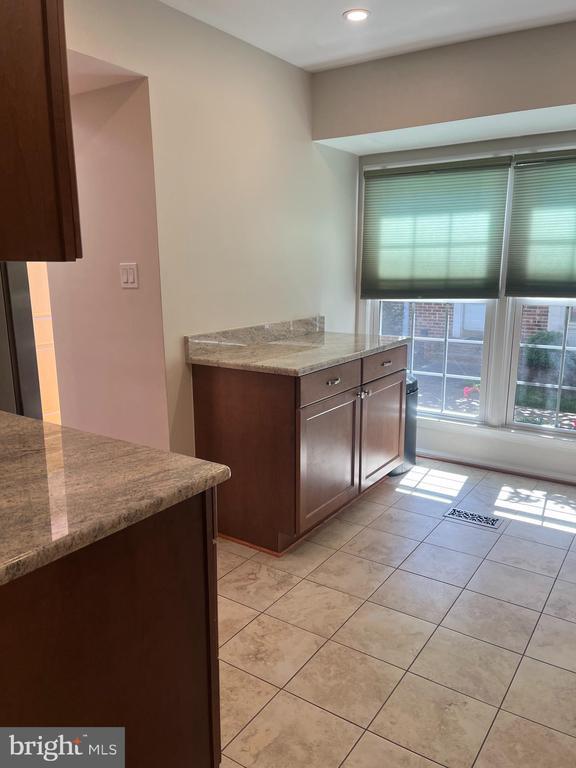 Photo - 2518 S Arlington Mill Dr