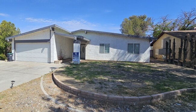 Photo - 812 Kinnett Ave