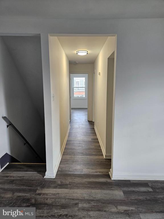 Photo - 87 E Barber Ave