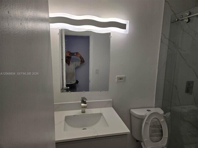 Photo - 1101 NE 23rd Pl