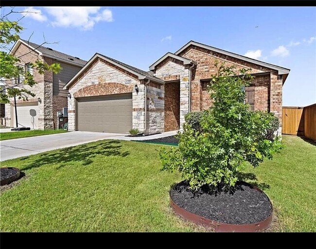 Photo - 19724 Shinning Isle Run