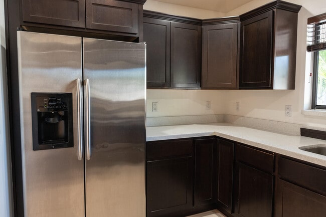 Photo - 1665 Cabot Ln Unit A3