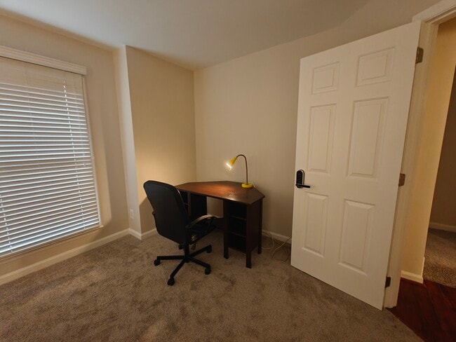 Photo - 521 N Graham St Unit 3A